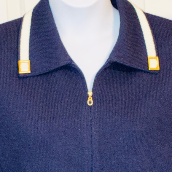 St John Collection Navy Blue Zip Jacket Knit Sz 12 White Ribbon Trim Gold Buckle - Picture 2 of 9